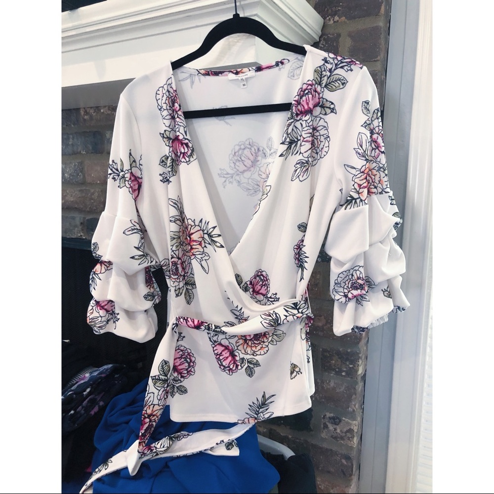 3/4 length floral blouse with waist tie